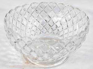 lot 136 image: Large Lattice Cut Crystal Punch Bowl