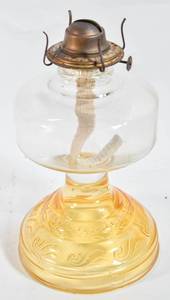 lot 199 image: Eagle Amber Glass Oil Hurricane Lamp