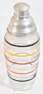 lot 224 image: Vintage Art Deco Anchor Hocking Color Banded Shaker