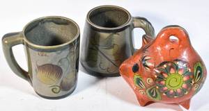 lot 349 image: 3 Hand Painted Mexican Decor Objects