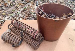 lot 591 image: Bucket of Gears, Springs, and Miscellaneous Parts