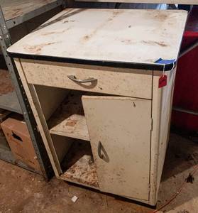 lot 699 image: White Storage Cabinet