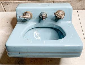 lot 715 image: Baby Blue Bathroom Sink