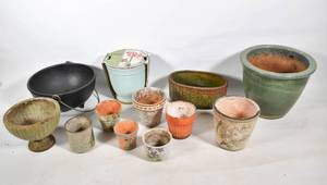 lot 410 image: Assortment of Planters