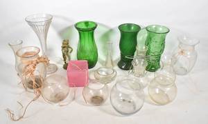 lot 408 image: 18 Assorted Glass Vases