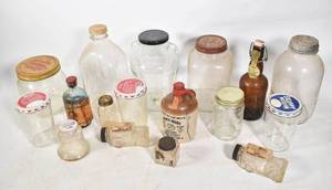 lot 376 image: 16 Vintage Bottles & Jars