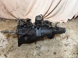 lot 567 image: Manual Transmission - GM Main 3845122Tail 3845044