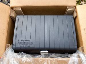 lot 544 image: Broil Master Warm Morning g-100 Grill, Appears Unused