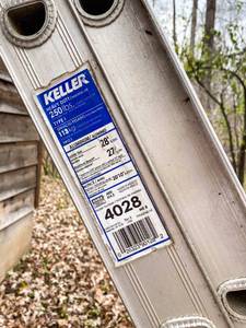 lot 626 image: Large Keller 28 Adjustable Aluminum Ladder 4028