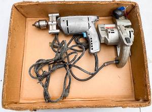 lot 632 image: 2 Vintage Tools--Power Planer & Drill