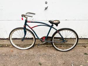 lot 519 image: Vintage Perry England Bicycle