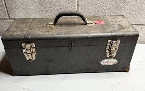 lot 642 image: Union Supersteel Toolbox with Assorted Tools