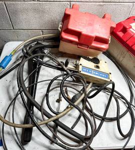 lot 665 image: Miscellaneous Boat Parts and Accessories