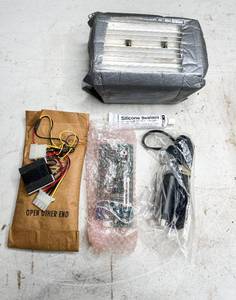 lot 773 image: Solid State Cooler and Controller Parts