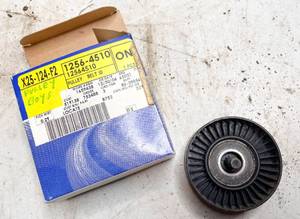 lot 756 image: General Motors GM Pulley 12564510