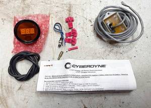 lot 755 image: Cyberdyne A213E261Y VacuumBoost w Sender Memory