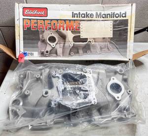 lot 723 image: Edelbrock Performer Intake Manifold 2101 262-400 c.i.d. Chevrolet