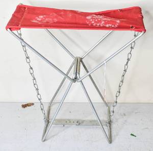 lot 798 image: Vintage Camp Stool