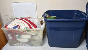 lot 803 image: Large Assortment of Christmas Decor