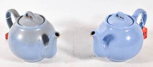 lot 487 image: 2 Vintage Blue Ceramic Liptons Teapots