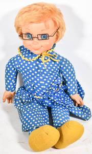 lot 301 image: Ashton-Drake Galleries 1967 Mattel Mrs. Beasley Talking Doll