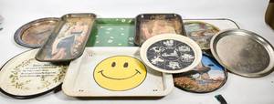 lot 463 image: 11 Vintage Metal Decorative Trays and Platters