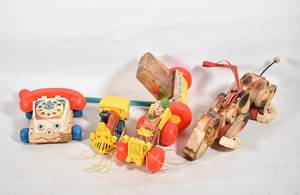 lot 285 image: Group of Vintage Fisher Price PullPush Toys