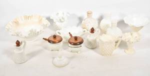 lot 367 image: 13 Fenton Hobnail Milk Glass Objects