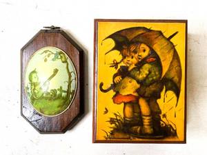 lot 243 image: Large Group of European Porcelain Style Objects, Hummel