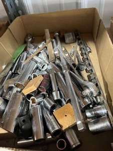 lot 36 image: Misc tools  Sockets and other