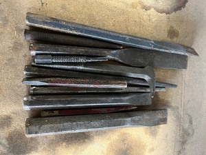 lot 50 image: Punches & Chisels