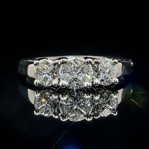 0.77ct Diamond Round Brilliant Cluster Illusion Three-Stone Ring in 14k White Gold $2300 Retail