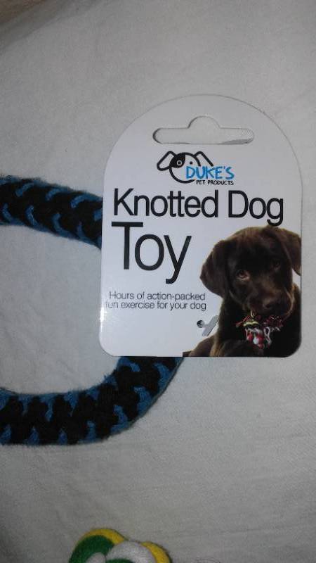 lot 739 image: 20 Knotted Cotton Rope Tug Pull and Pull Toy Tennis Ball