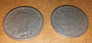 lot 364 image: Liberty Nickel V (2). 1907 and 1902