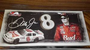 lot 505A image: NASCAR, Dale Jr., No. 8, Budweiser, 2006
