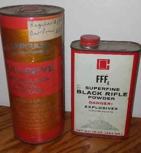 lot 524 image: Black Rifle Powder (2).
