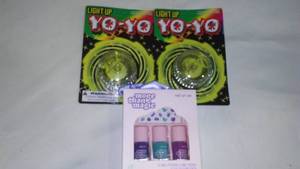 lot 908 image: Light Up Yo Yos (2) And Nail Art Set
