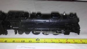 lot 836 image: Lionel Steam Engine And Tender
