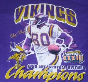lot 855 image: MN Vikings Chris Carter 1998 Division Champs T shirt , XL Like New.