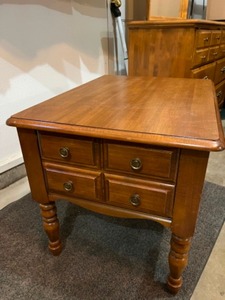lot 16 image: Furniture Livingroom Bedroom End-Table Side-Table Night Stand...