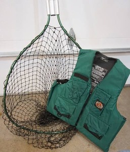 lot 42 image: Fishing Net Stearns Life Vest