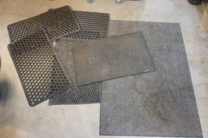 lot 51 image: Garage Workout Fatigue Mats Rugs Etc.