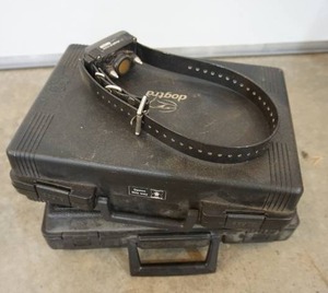 lot 53 image: Pets Dog Canine Tri-Tronics Electric Collar Dog Training Kits Classic 70 and YS500