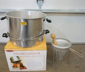 lot 61 image: Small Housewares Steam Canner, Colander Strainer Masher Sieve...