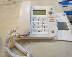 lot 70 image: Vintage GE General Electric Corded Speaker Phone Telephone with Manual...