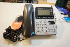 lot 71 image: Vintage AT&T DECT 6.0 Expandable Corded Cordless Answering Phone System...