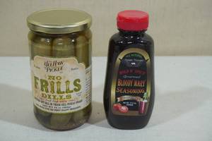 Croix Valley Spicy Bloody Mary Seasoning with Jar of Pickles