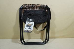 Mossy Oak Field Hunting Stool