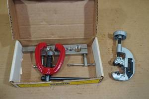 Flaring Tool with Screw Yoke and Pipe Cutter