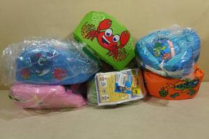 6 Body Glove Paddle Pals Kids Life Vests